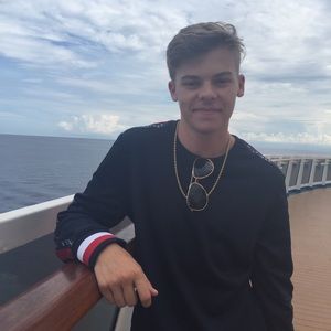 Meet your Posher, Logan